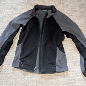 L.L. Bean Women's Black and Gray Fleece Jacket
